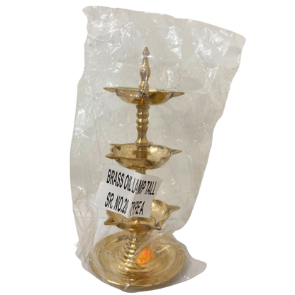 BRASS OIL LAMP TALL 3 TIER SR.NO 20 TYPE A